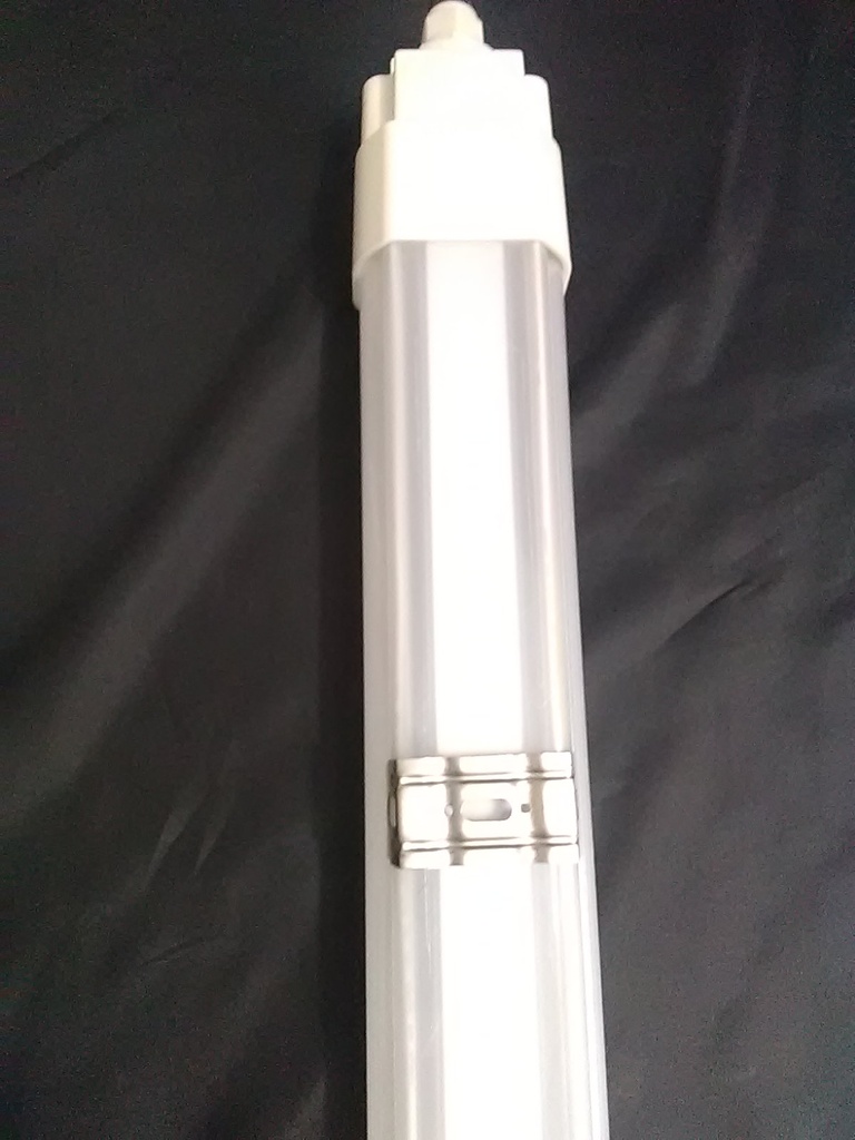 Réglette Everpark Clareo 120cm 40W Access 2