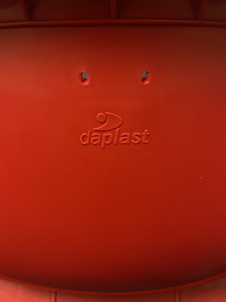 SIÈGES DE TRIBUNE ROUGE