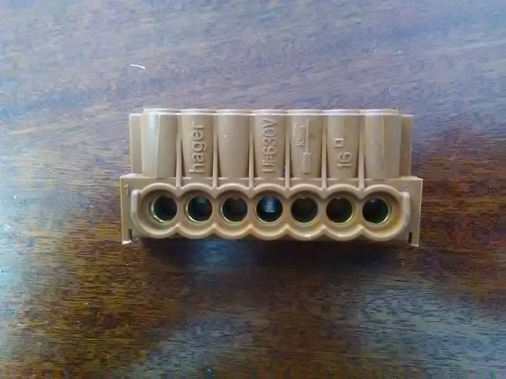 Bornier de phase (Legrand)